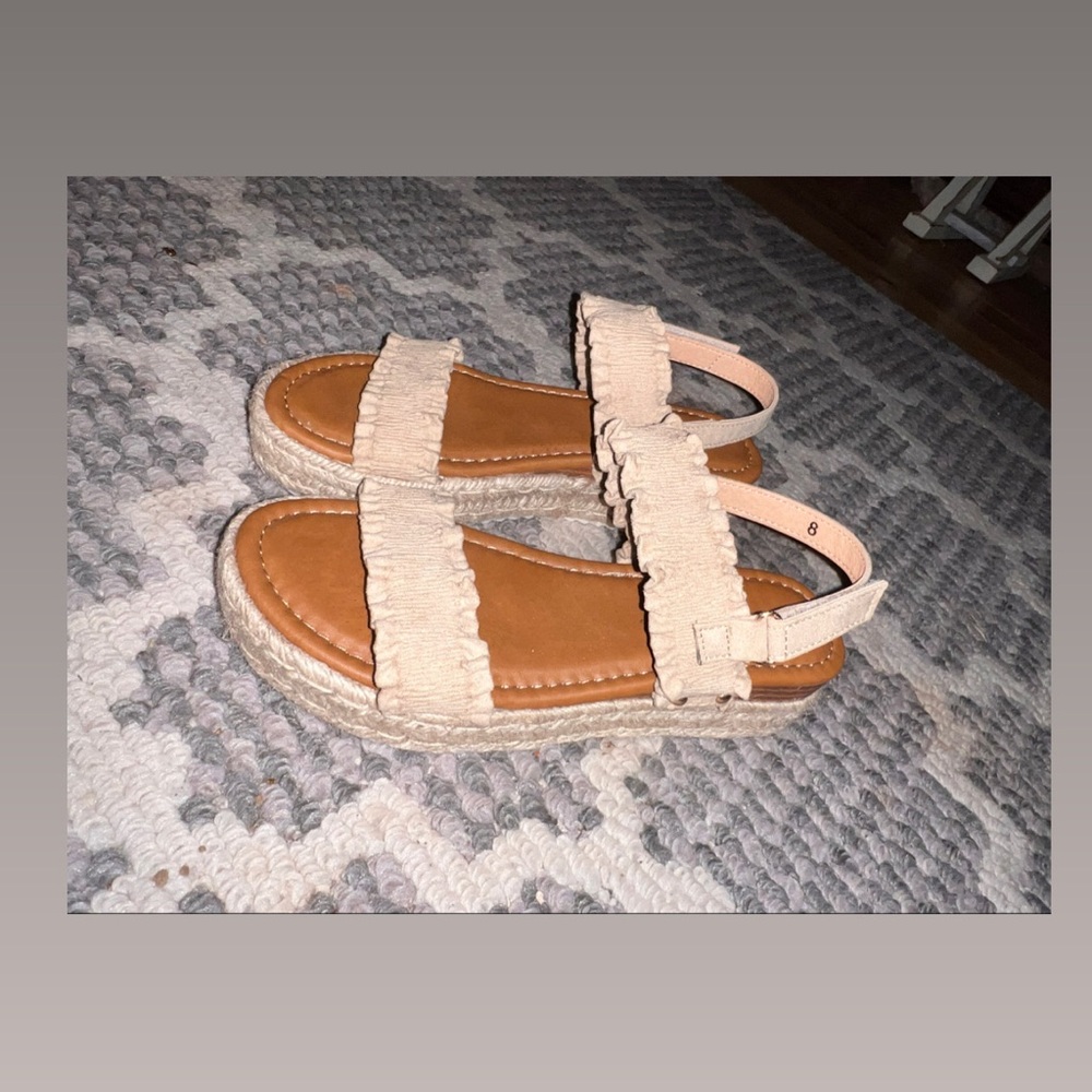 Pierre dumas sandals super cute:)